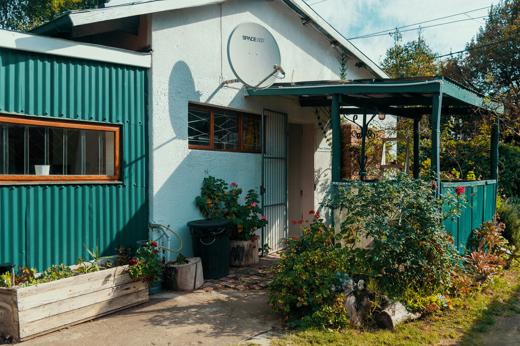 Image of Dove Cottage front entrance